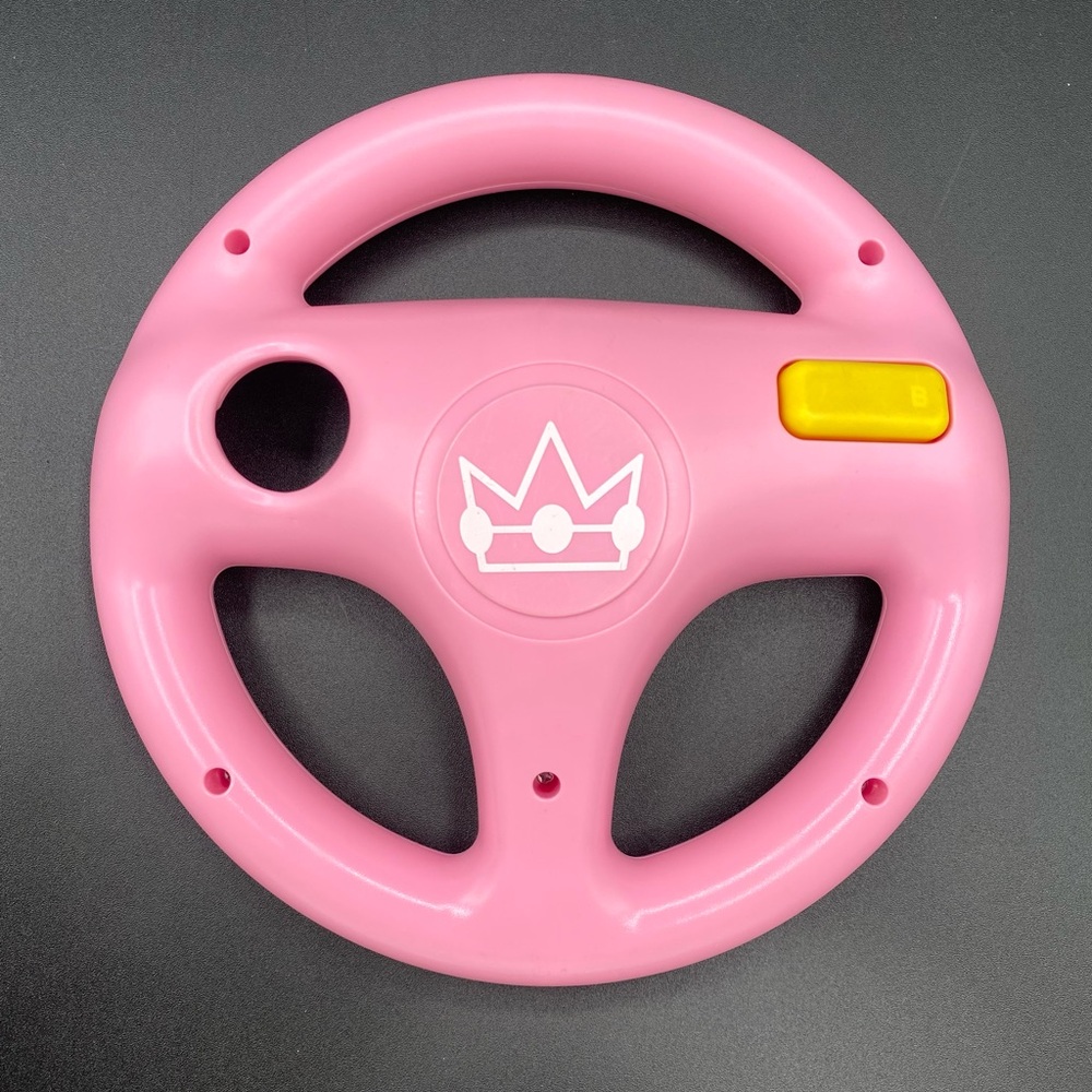 RARE! Hori Mario Kart Princess Peach Pink Steering Racing Wheel For Wii U - EUC
